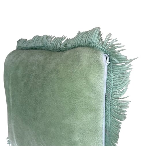 Vtg plush Floral Accent Pillow Fringe Texture Zipper 15x 15 Grannycore cottage - Picture 3 of 10